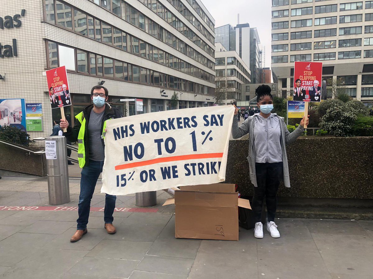 nurseboothroyd's tweet photo. Part of national day of action called by @NurseSayNO to reject the government’s 1% pay offer, NHS staff protest after their night shift at St Thomas Hospital #NHSPay15 #Foolsnomore #1%wontpaytherent https://t.co/gfVrcefceE