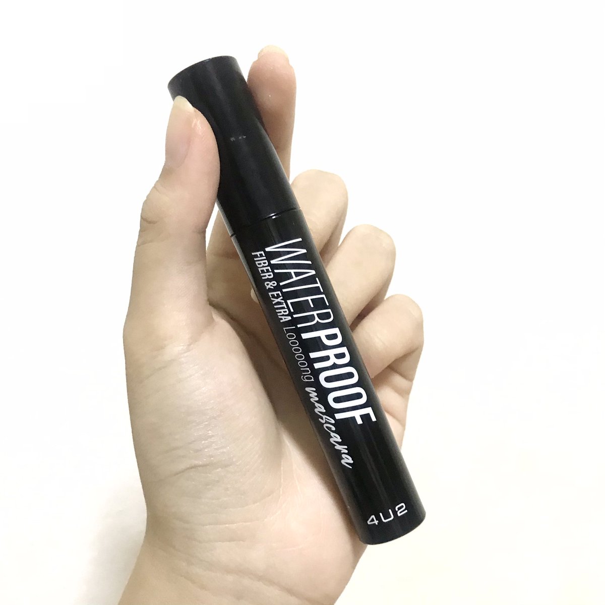 datar_review's tweet photo. ขนตายาวมากไม่ไหววว มาสคาร่า 4u2 รุ่นนี้มีไฟเบอร์ในตัวด้วย ยิ่งปัดยิ่งยาว ยาวจนตกใจ 5555 แล้วไม่เป็นก้อนเลยย ขนตาดูหนาฟู เรียงเส้นสวยเหมือนไปต่อขนตามาเลยคับ เราขนตาทิ่มลงแต่ปัดแล้วอย่างเด้ง ทนมาก กันน้ำด้วยย
#ไว้รีวิวห้ามขายของโว้ยย #รีวิว4u2 https://t.co/NiJ8JKs5vu