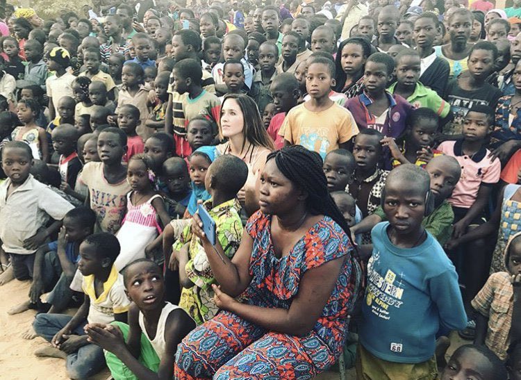 zambralot's tweet photo. #Tbt #doctor #Africa https://t.co/U1bsaeTQgE