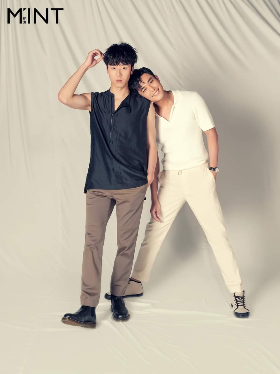 _HIStoryTH's tweet photo. 《Fashion set หนุ่ม ๆ Close to You》
สามหนุ่มแห่ง MUSE Wedding กับอีกหนึ่งหนุ่มนักศึกษา😍 -2
📷明潮 Magazine
#涂善存 #陳立安 #林嘉威 #安俊朋
#HIStory4近距離愛上你 #近距離愛上你 #HIStory4CloseToYou #LineTVTaiwan https://t.co/mrZh9ROFKN