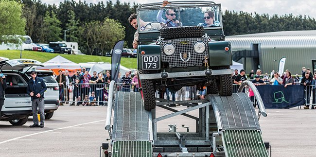 BMMuseum's tweet photo. #LATESTNEWS We're going to run a full schedule of shows this summer! 

Over 14 events are being planned, combining brand new with the return of our most popular show days. The season starts with the National #MetroMiniShow on Sun 6 June.

Find out more 👇 https://t.co/CN2ghtChc2 https://t.co/RdQt8LR1z3