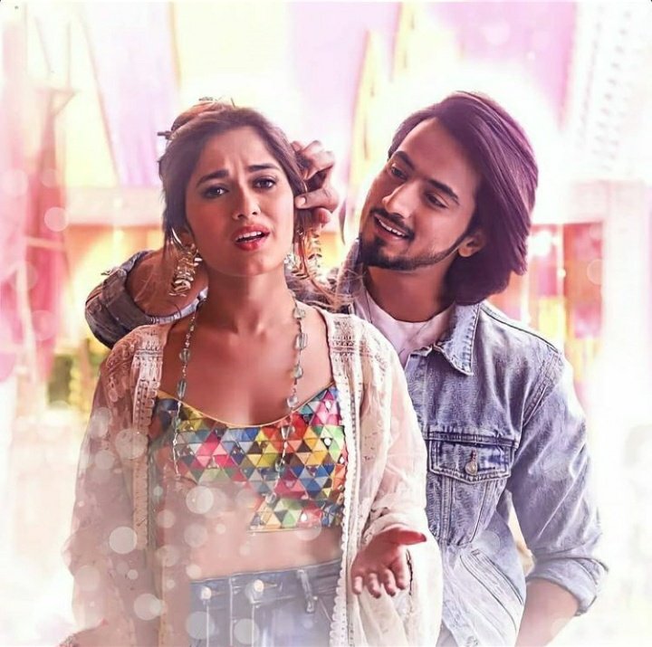 fainat__forever's tweet photo. #LEHJAOUTTOMORROW https://t.co/sJJxlSLiyR