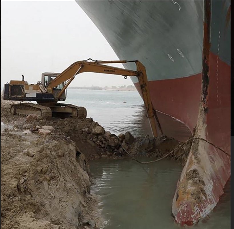 Yeniçeri Offensive Line’ından kaçacak delik arıyorumdur.

#EverGiven #Evergreen