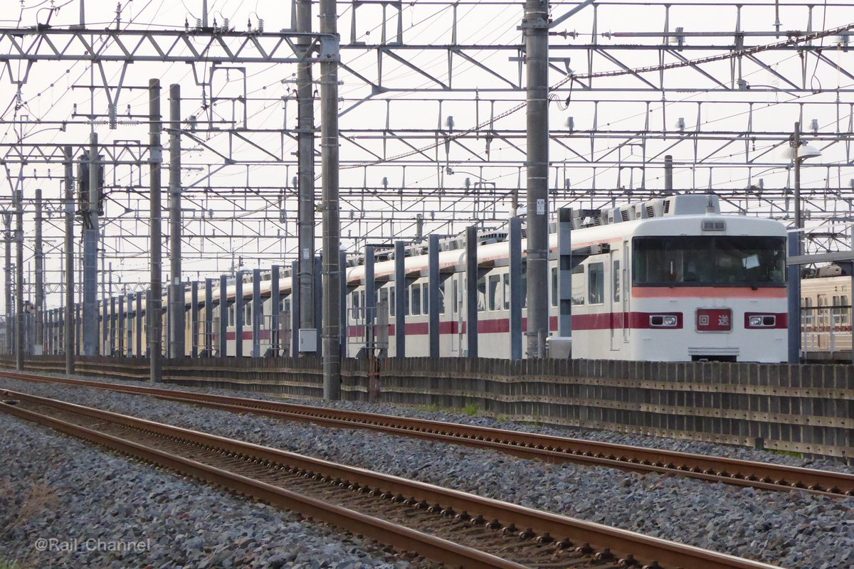 Rail_Channel's tweet photo. #352F と #8111F は引き続き休車
#350型 #8000系 #南栗橋車両管区 https://t.co/HOYjGNm9ID