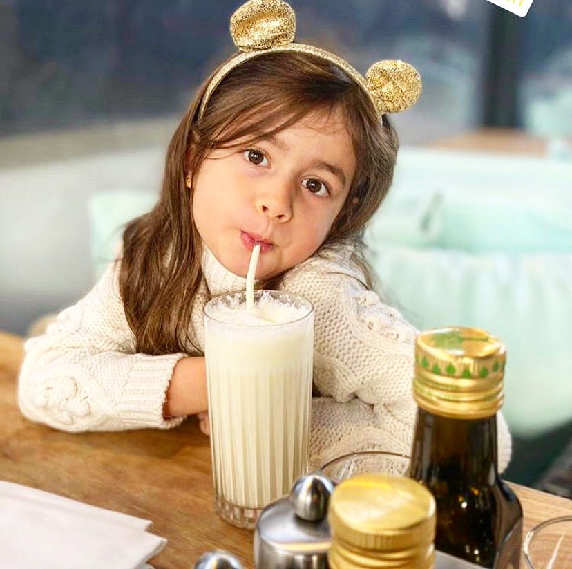 What kid doesn’t love a milkshake 🍦 
Kids have had it hard this year so treat them to a meal at Piccolino! Remember on Sundays, for all Club Individual members kids eat free!