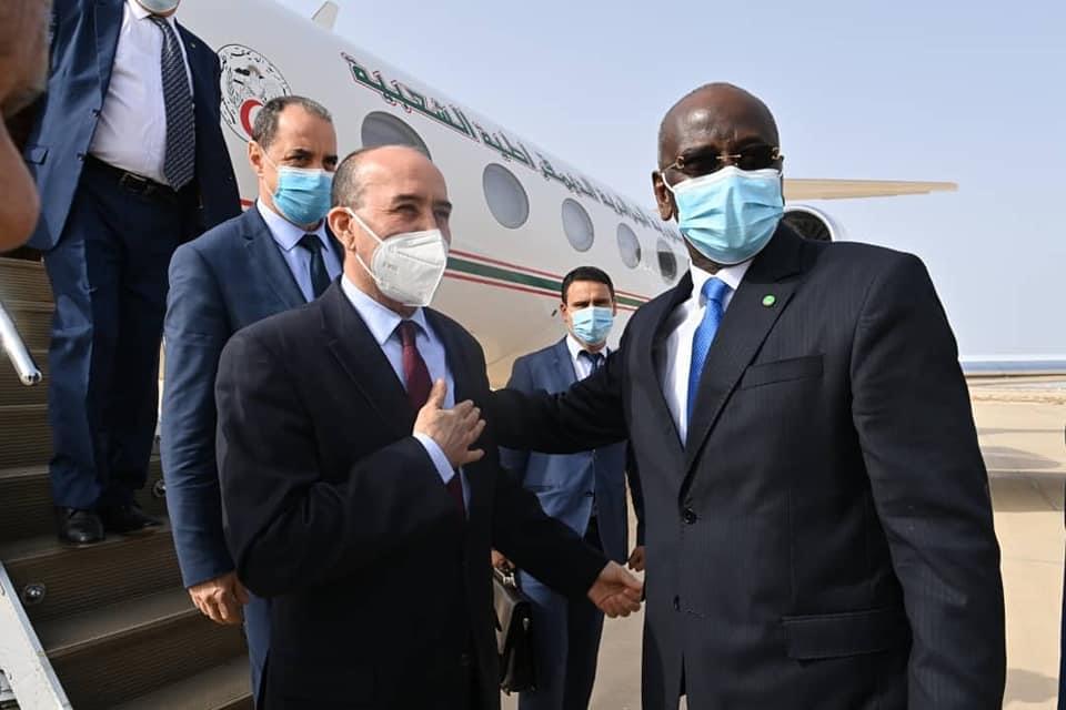 صور.. وزير الداخلية كمال بلجود يصل إلى موريتانيا ويستقبل من طرف نظيره الموريتاني "محمد سالم ولد مرزوك"
