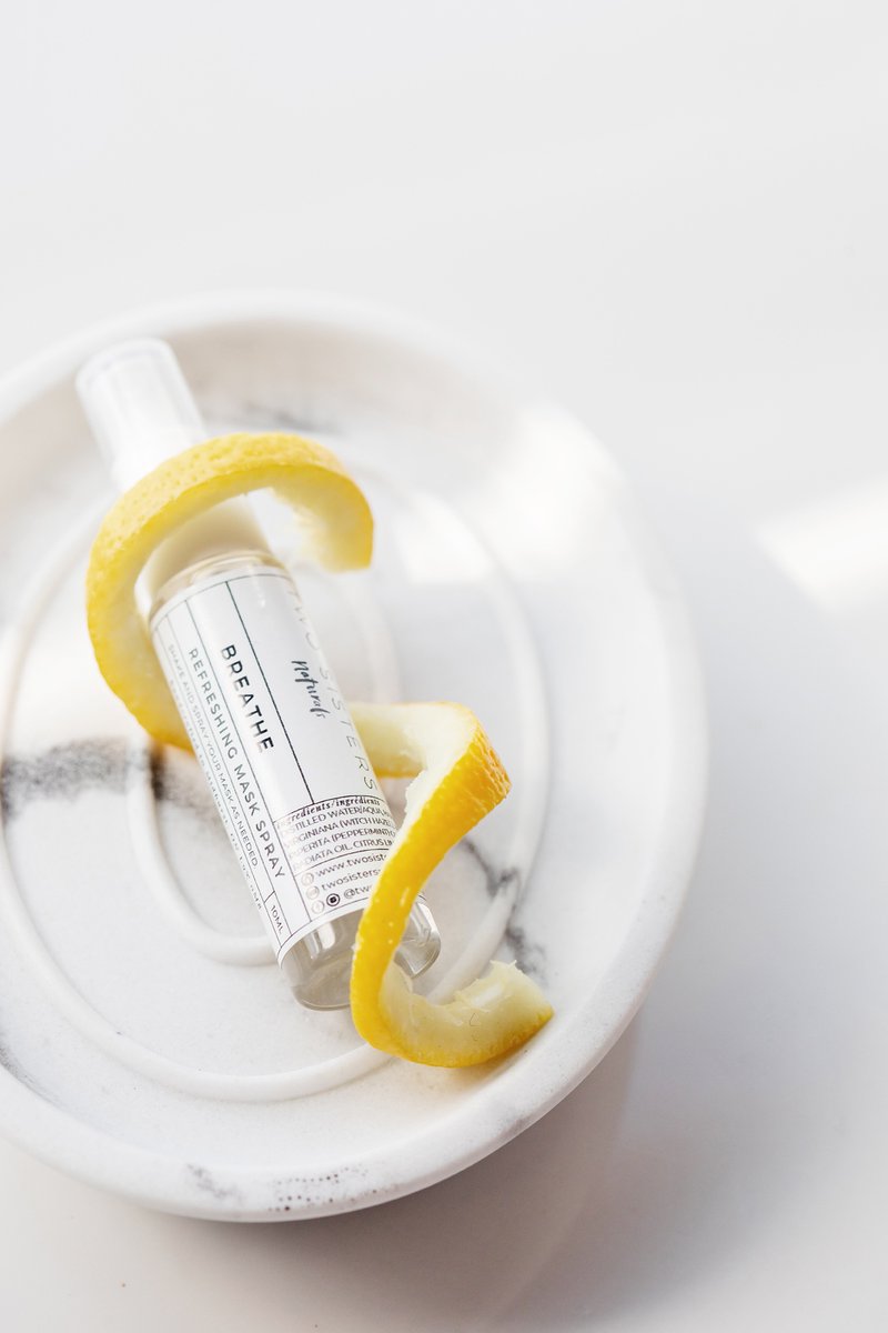 NaturalsSisters's tweet image. ✨LIMITED EDITION PRODUCT✨

Mask #RefreshingSpray! Freshen up your reusable mask before you wear it or to add a pick-me up refreshing scent during wearing.

Simply shake well and spritz the inside of your mask as needed.

#twosistersnaturals #shoplocal