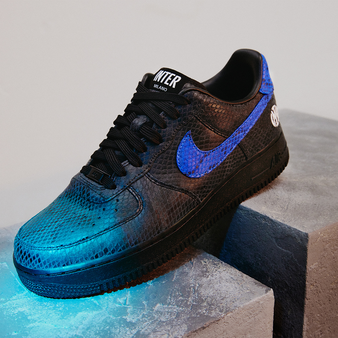 Snestorm Ruckus slag Inter on X: "NIKE AF1 LOW INTER SNAKESKIN BLACK Nike's most iconic sneakers  in special limited edition, not for sale. Our colors, our history, the new  logo takes shape. Add a splash