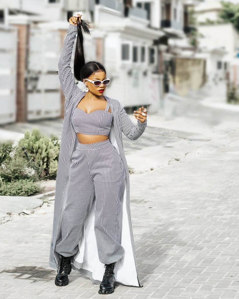 Symply_Tacha's tweet photo. I DECIDE My VIBE!🚨
Happy New Month TITANS💋💋

#TachaOwnsApril 
TACHA AGAINST  ASIAN HATE
TACHA AGAINST ASIAN HATE https://t.co/XuxEVxVEe9