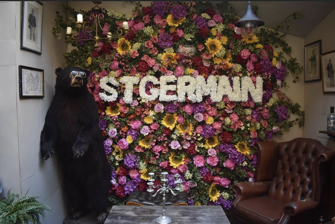 InspVenues's tweet photo. 🍴🍸 We ❤️@inception_group Beautifully themed venues for much needed alfresco fun!

1: Mr Fogg's House of Botanicals,  Fitzrovia
2: Barts, South Kensington
3: Mrs Fogg's Maritime Club, Liverpool St
4: Cahoots, Soho
5: Mr Fogg's, Leicester Sq

Where will you be hitting up first? https://t.co/CrtbgeN3UO