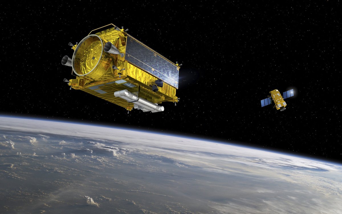 ESA_Tech's tweet image. What if one satellite could fix another satellite? ESA is seeking to open the way to a new era of in-space activities such as refuelling, refurbishment, assembly, manufacturing, and recycling, and is soliciting ideas for #InOrbitServicing activities esa.int/Safety_Securit…