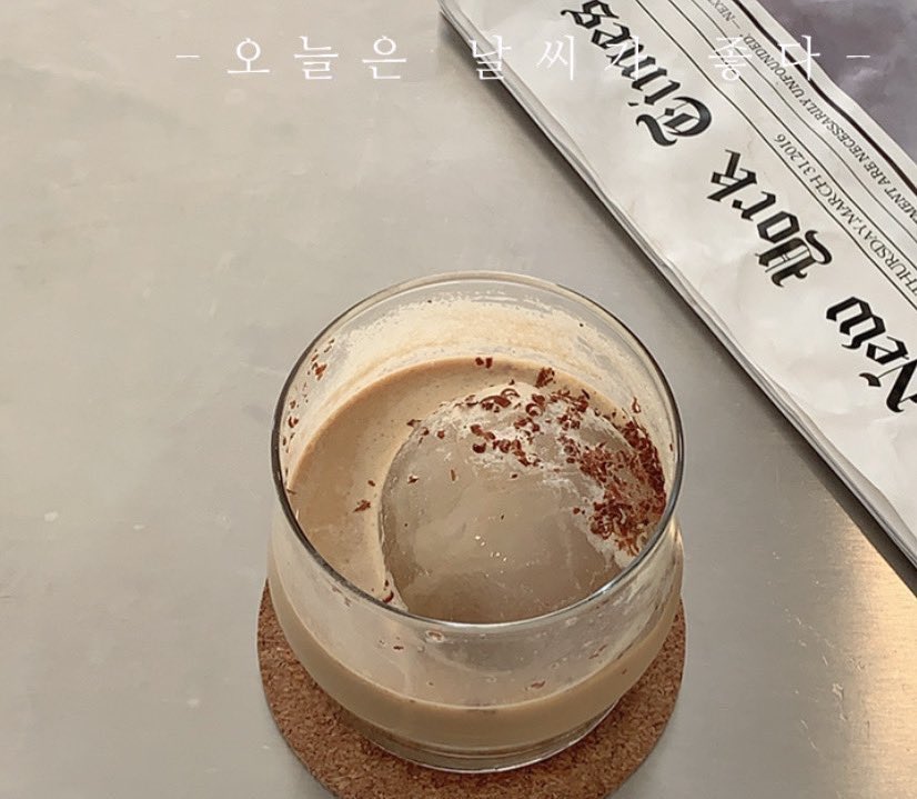 parayiamx's tweet photo. 목요일 https://t.co/bcSu4xlPb0