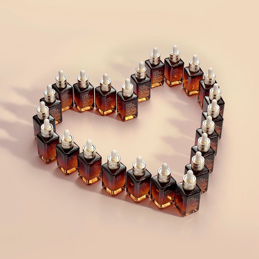 essenza_ng's tweet image. Tell us you love #AdvancedNightRepair without telling us you love Advanced Night Repair ⬇️

Every age. Every skin tone. Every skin type. #generationanr 

available online at esssenza.ng
_
#essenzang #skincare #skincareroutine