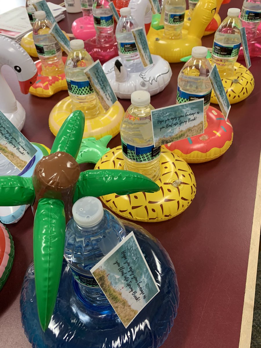 JHoogenstyn's tweet photo. North Oakview Staff: thanks for helping us stay afloat. #northviewwildcats https://t.co/pgXOLBKq2A