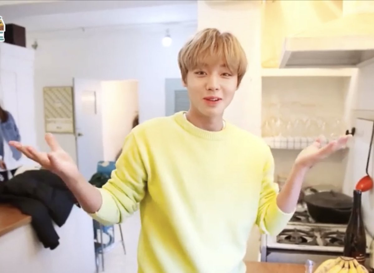 assassinjihoon's tweet photo. "Not bad" - Park Jihoon's habit when he does something he's proud of 

#박지훈 https://t.co/tnoGSJKBk7