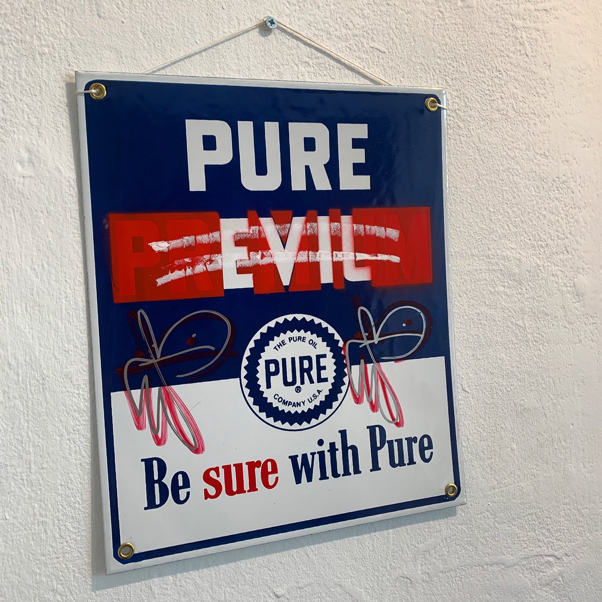 pureevilgallery's tweet photo. Our last Be Sure With Pure sign, grab it while you can! 👾
-
https://t.co/DIMXIyZKlY
-
#besurewithpure #metalsign #signart #londongallery #uniqueartwork #original #streetart #graffiti #tag #pureevil #pureevilgallery https://t.co/LDulTRC4yx