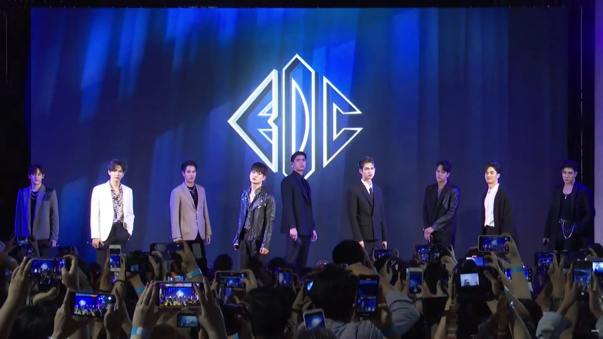 GMMTV's tweet photo. โปรเจกต์พิเศษจาก 9 หนุ่ม #BOYSDONTCRYPROJECT 

@kristtps | @Tawan_V | @bbrightvc | @lee_thanat | @toyypathompong | @Josswayar | @mynameisnanon | @jirakitth_c | @PlPurim 

#GMMTV https://t.co/uiQYS7gjxK