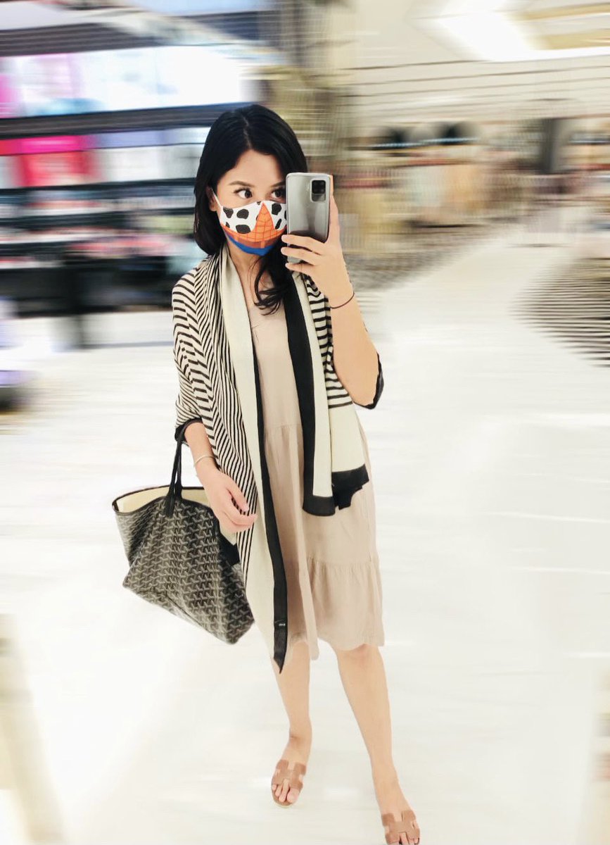agannyi's tweet photo. Pulang kerja terus iseng nyobain foto-foto pake OPPO Reno5 F yang punya banyak mode foto seru. Menurut kalian yang paling oke yang mana?
Btw udah cek @OPPOIndonesia belum? Katanya bakal ada kejutan loh! 🧐
#OPPOReno5F #PictureLifeInSpeed https://t.co/x3kChQDZm9