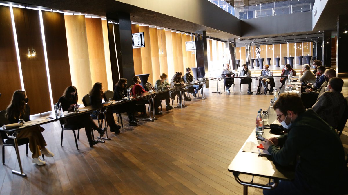 LabourGuild's tweet photo. • / #Guild held an internal workshop of #artists - "Challenges of #employees in the field of #performing #arts."
• / Issues discussed: Guild's "7 demands for #cultural #reform!", research - "Georgian Theater 2019", cultural financing system and prospects for cultural reform. https://t.co/Almdb2LFDl
