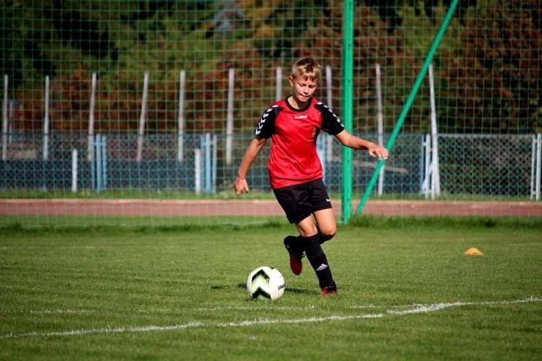 malopolskaPL's tweet photo. Gminy i powiaty z terenu województwa małopolskiego mogą już składać wnioski o dofinansowanie modernizacji boisk sportowych i miejsc aktywnej rekreacji w ramach projektu „Małopolska infrastruktura rekreacyjno-sportowa - MIRS” 2021. Szczegóły: https://t.co/1t91MgBi45 https://t.co/s4ALyxGWXF