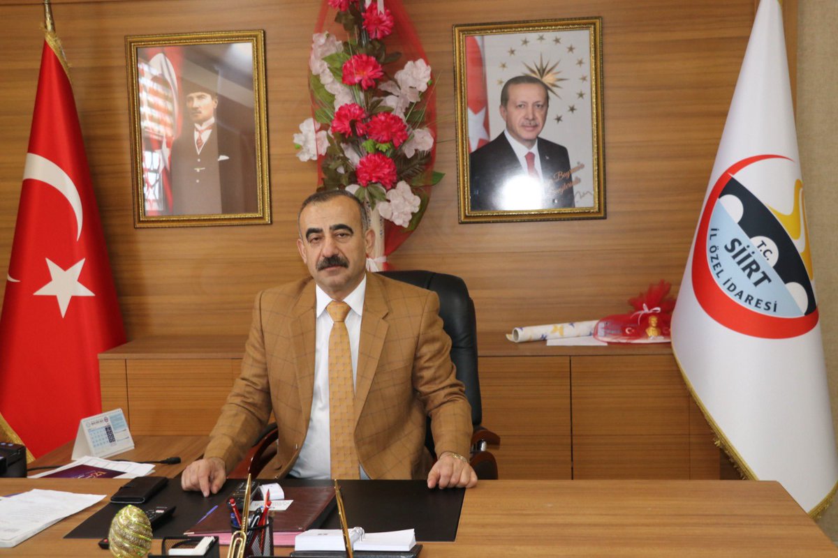 CANGİR BAYRAM İL GENEL MECLİS BAŞKANLIĞINA YENİDEN SEÇİLDİ 
AK Parti İl Genel Meclis Başkanlığını 2 yıl başarıyla yürüten Cangir Bayram yeniden İl Genel Meclis Başkanlığına Seçildi.
 Siirt ilimize hayırlı olmasını diler, başarılarının devamını dilerim.