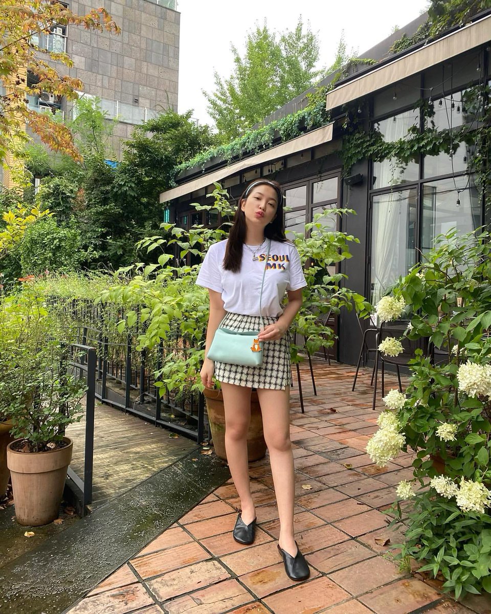 러비야~ 
🦋 :  Aleasha As Kim-Yerim