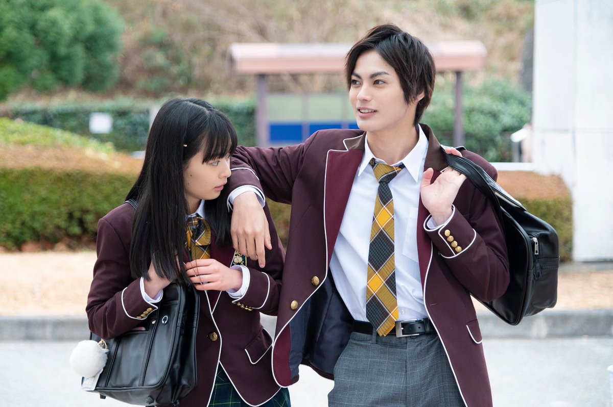 Falling in love school. Falling in love school. Любовь с первого поцелуя дорама 2019. Влюбиться с первого поцелуя фильм китай. Falling in love school.