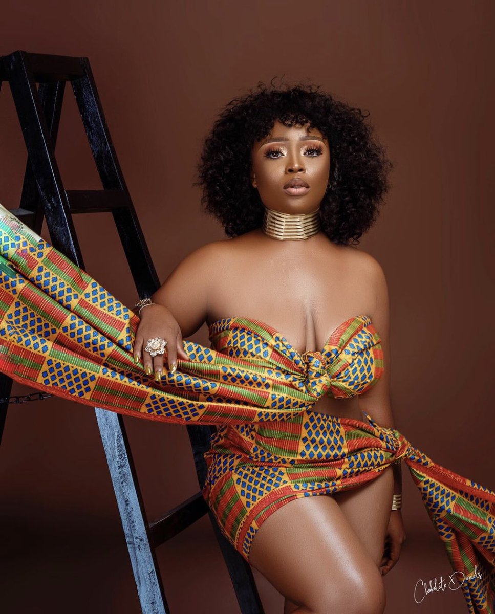 IamMzilikazi's tweet photo. AFRIKA: All things bright and beautiful #LivingColours 20 https://t.co/tXcn6ZMs3m