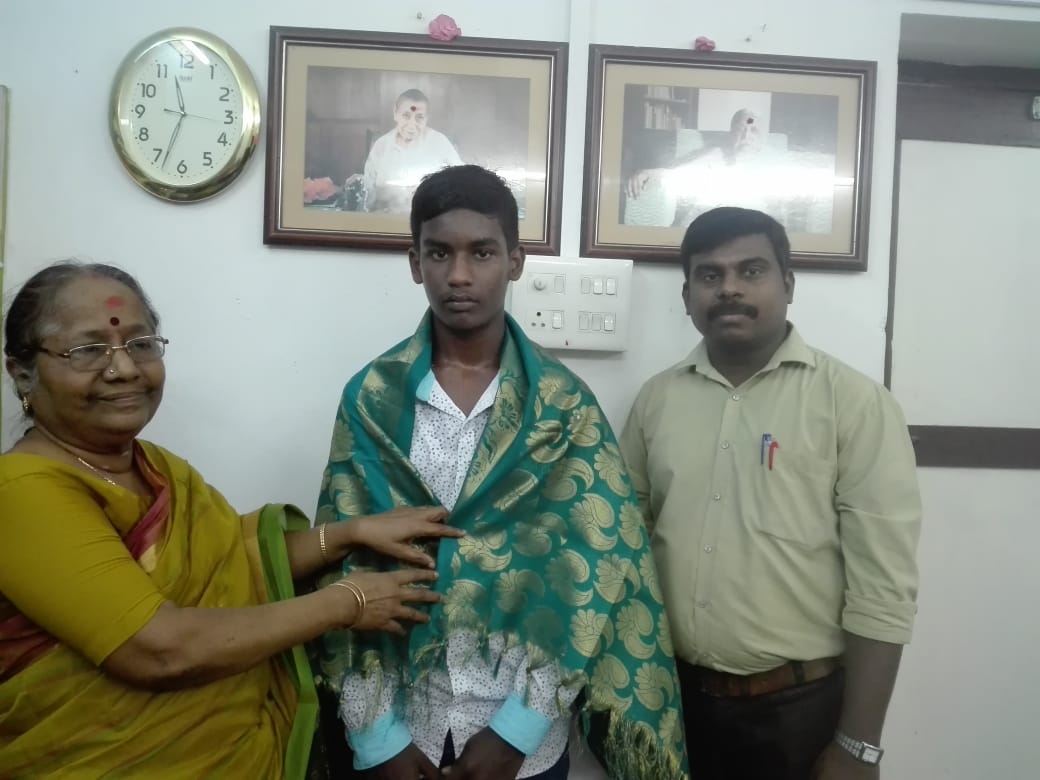 alphaehs's tweet photo. #Alpha English Higher Secondary School, Muthialpet #Puducherry #Correspondent  #honoured #Vishvanth #Class 10 #Winner of Gold medal #Sub junior level #boxing #Puducherry #State Level . https://t.co/cMfHdsDnLM