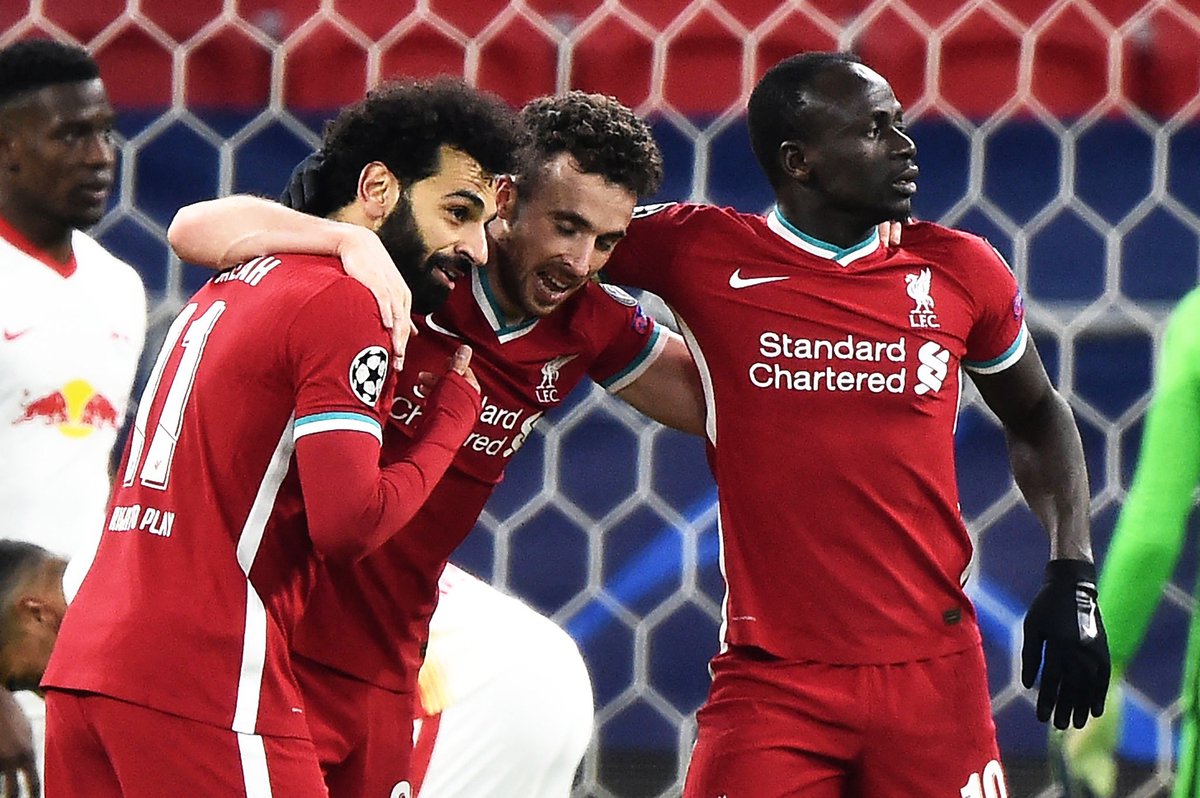 MursAndSalah's tweet image. No LIVERPOOL fan should have a few hundred followers because we've got millions of #LFC daily active users on Twitter!

Retweet and drop #YNWA let's follow each other today!!!❤️