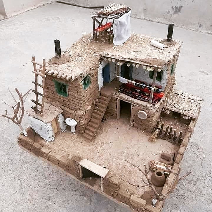 smzoologist's tweet photo. Spectacular work of Art which shows indegious technical art of construction supporting all needs to combate harsh weather for  Mountainous life style.
#Mountainlife 
#indigenousknowledge 
#ArtofLegends 
#Engineering https://t.co/ManSMZdEYq