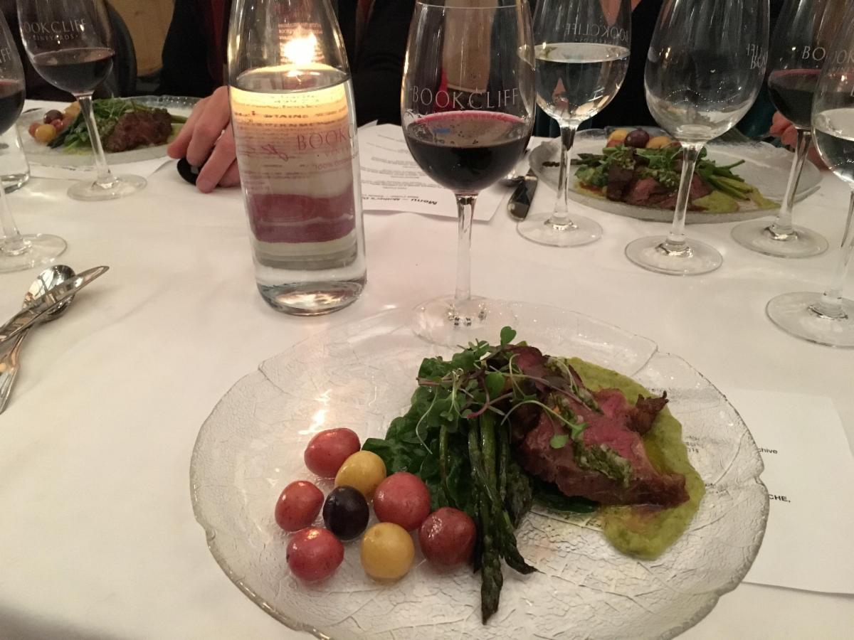 BookCliff Vineyards tweet media