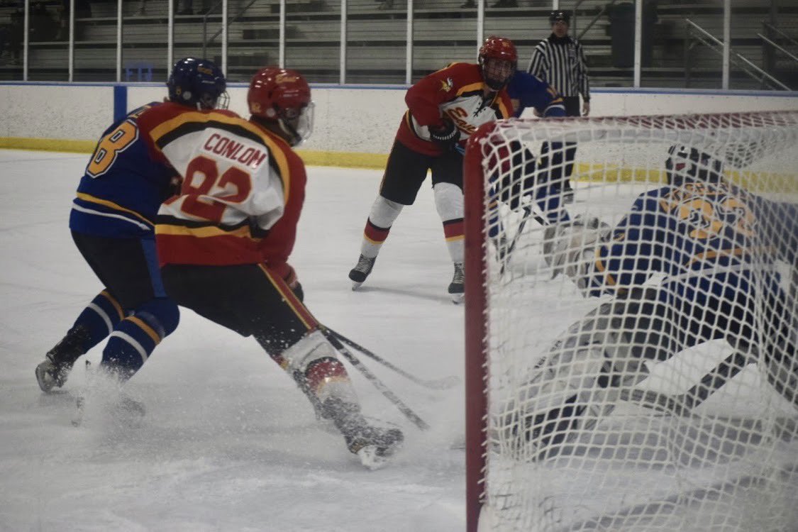 agsmith's tweet image. Congrats to the Boys Varsity Ice Hockey team for winning their 2nd in a row Ches-Mont Championship. In a tightly played game, East beat Downingtown West 6-3 to cap an undefeated season!! Next up Flyers Cup starting April 8th #govikes