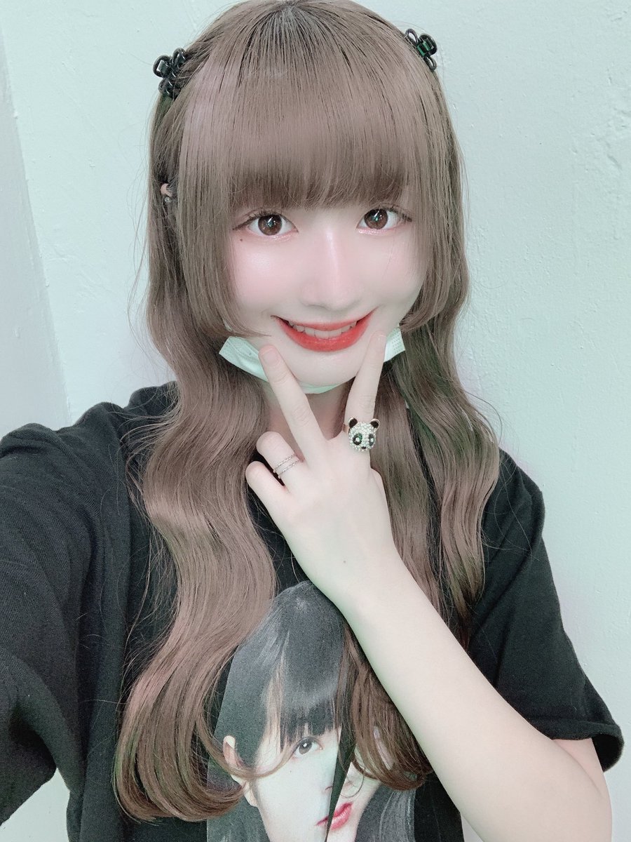 YUMEKA_WACK's tweet photo. 【SPECiAL WACK SHOPに関するお知らせ】
まさかの！！！！！！
A PUBLiCiTY SHOT Tシャツ
ユメカ・ナウカナ？が全サイズ完売いたしましたよ〜〜〜〜〜！！🐼！
本当に本当にありがとうございます！！！！！！！！
#WACKSHOP https://t.co/ZS7wx4fb6K