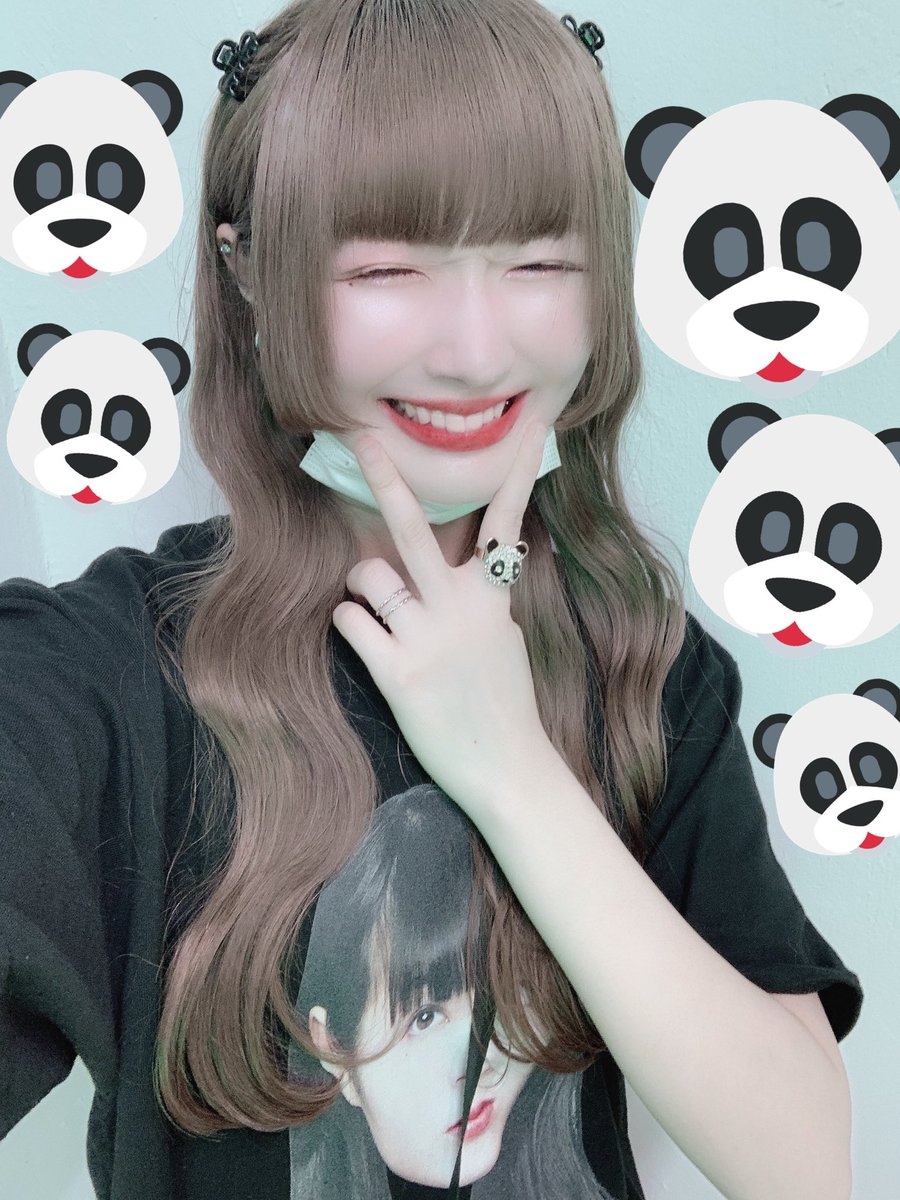 YUMEKA_WACK's tweet photo. 【SPECiAL WACK SHOPに関するお知らせ】
まさかの！！！！！！
A PUBLiCiTY SHOT Tシャツ
ユメカ・ナウカナ？が全サイズ完売いたしましたよ〜〜〜〜〜！！🐼！
本当に本当にありがとうございます！！！！！！！！
#WACKSHOP https://t.co/ZS7wx4fb6K