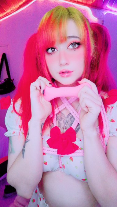 💖💖💖 https://t.co/fqARafGN5n https://t.co/ePKAjE6XCF