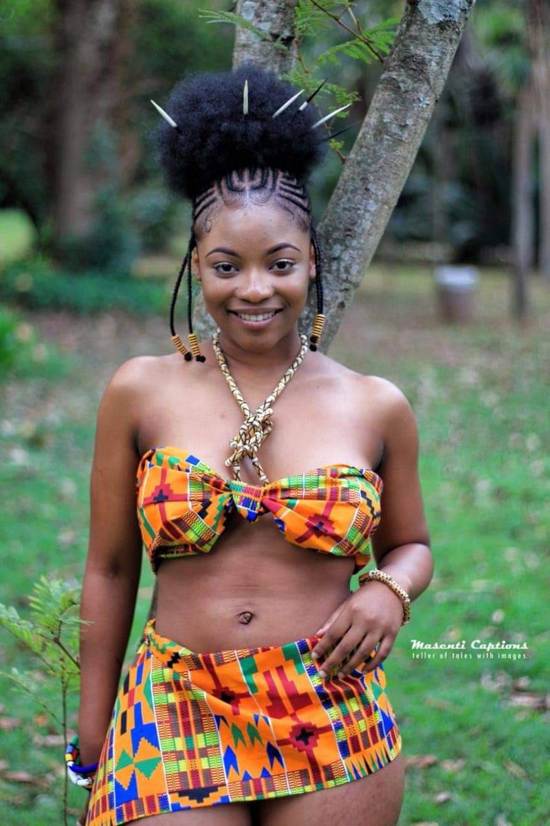 IamMzilikazi's tweet photo. AFRIKA: All things bright and beautiful #LivingColours 25 https://t.co/Rq8xufXFZv