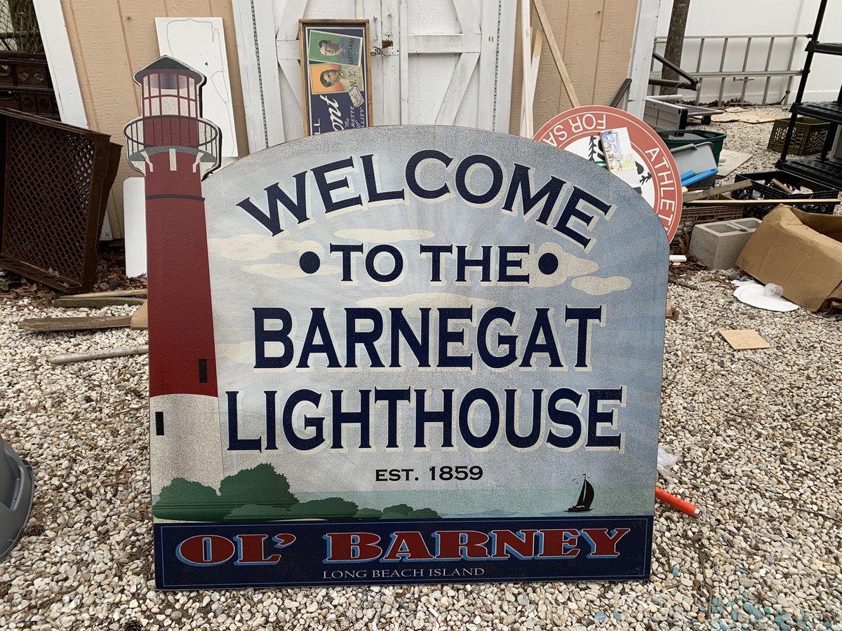 SignsShore's tweet photo. So many new signs! Getting ready for a great year !! https://t.co/1Bc3sSjLqA