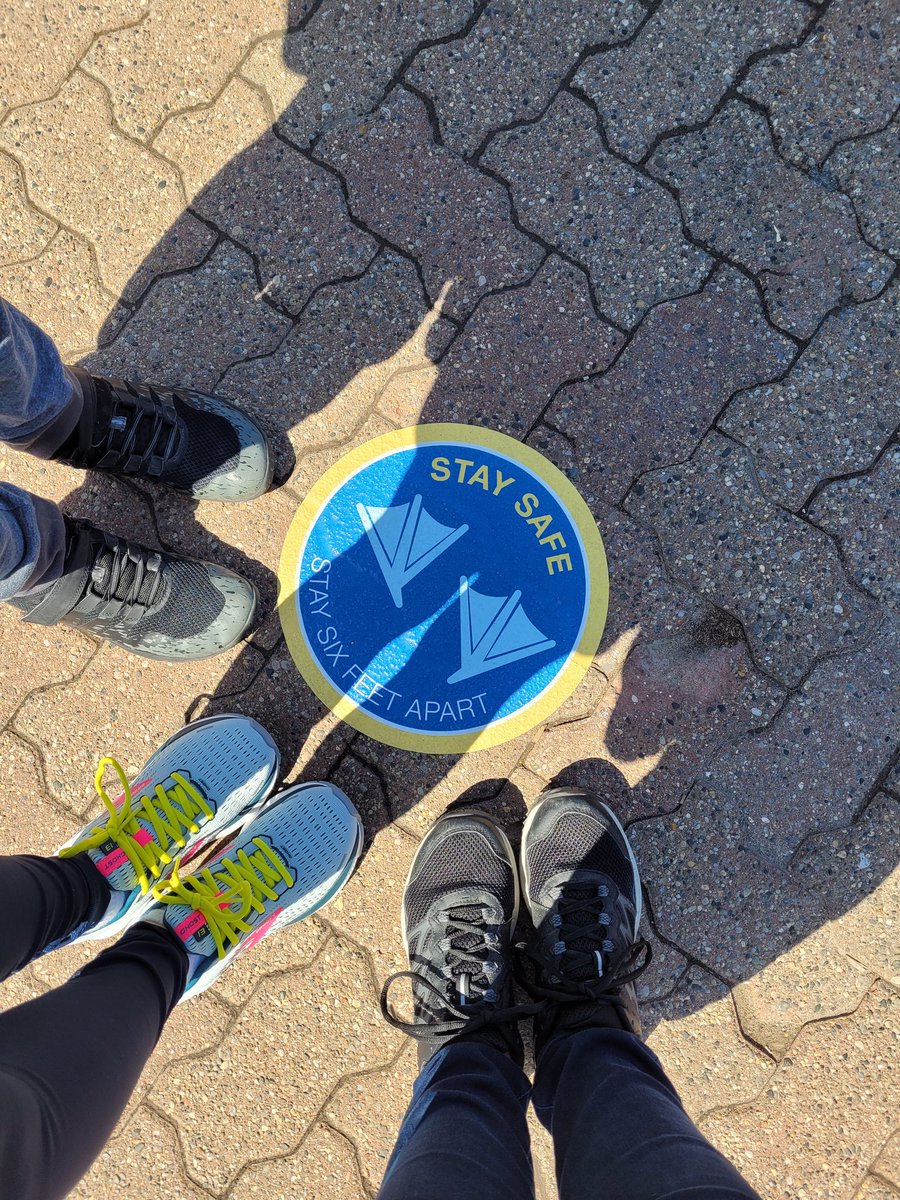 sagiorio15's tweet photo. Getting our steps in at @detroitzoo on Wednesday. Banked over 7k! #AllForHealthyHearts #GetHeartSmart #Bunnyville #LogOffandLaceUp https://t.co/L2ZvPJ0w01