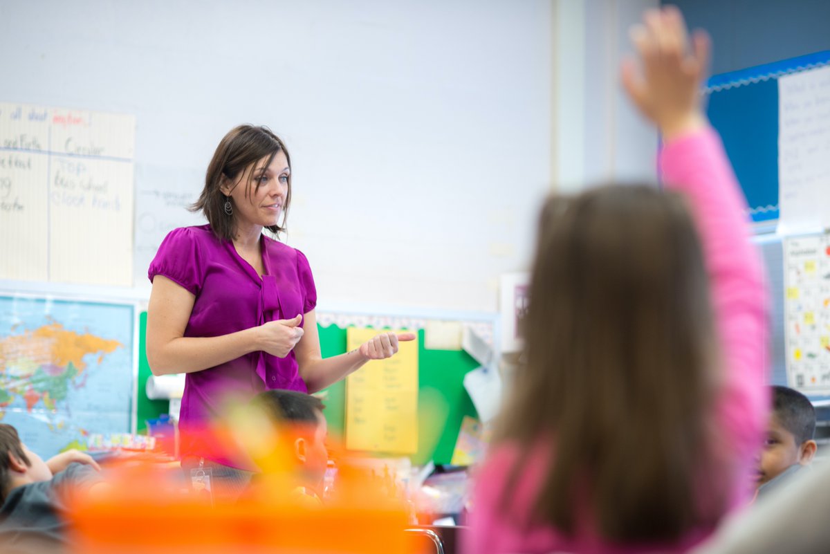 ICYMI, 2⃣ graduate programs in CEHD ranked in the top 2⃣0⃣ in the nation by <a href="/usnews/">U.S. News & World Report</a> &amp; World Report!

Special Education ranked 16th &amp; Elementary Education ranked 20th!

Story: bit.ly/3mbtz1e