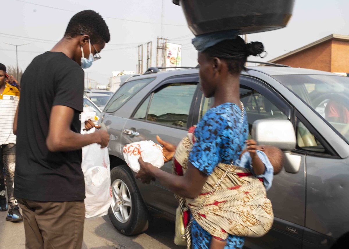 QUBITTECH3's tweet photo. QubitTech Nigerian office charity event.
#QubiTech
Check QubitLife out for yourself here..https://t.co/FG6VIOTO3T
SIGNUP ON QUBITTECH..https://t.co/cLO8J5VW8k https://t.co/FW0Uqkrc9C