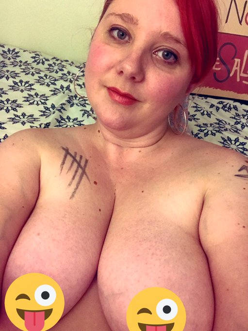 Sorry to have to get off so abruptly! I&rsquo;ll be back on Saturday after they deliver my Lush 😉💋 https://t<a href="/tag/bbw"class="tags"><span>#bbw</span></a><a href="/tag/camgirl"class="tags"><span>#camgirl</span></a><a href="/tag/pawg"class="tags"><span>#pawg</span></a><a href="/tag/tattooedass"class="tags"><span>#tattooedass</span></a>
