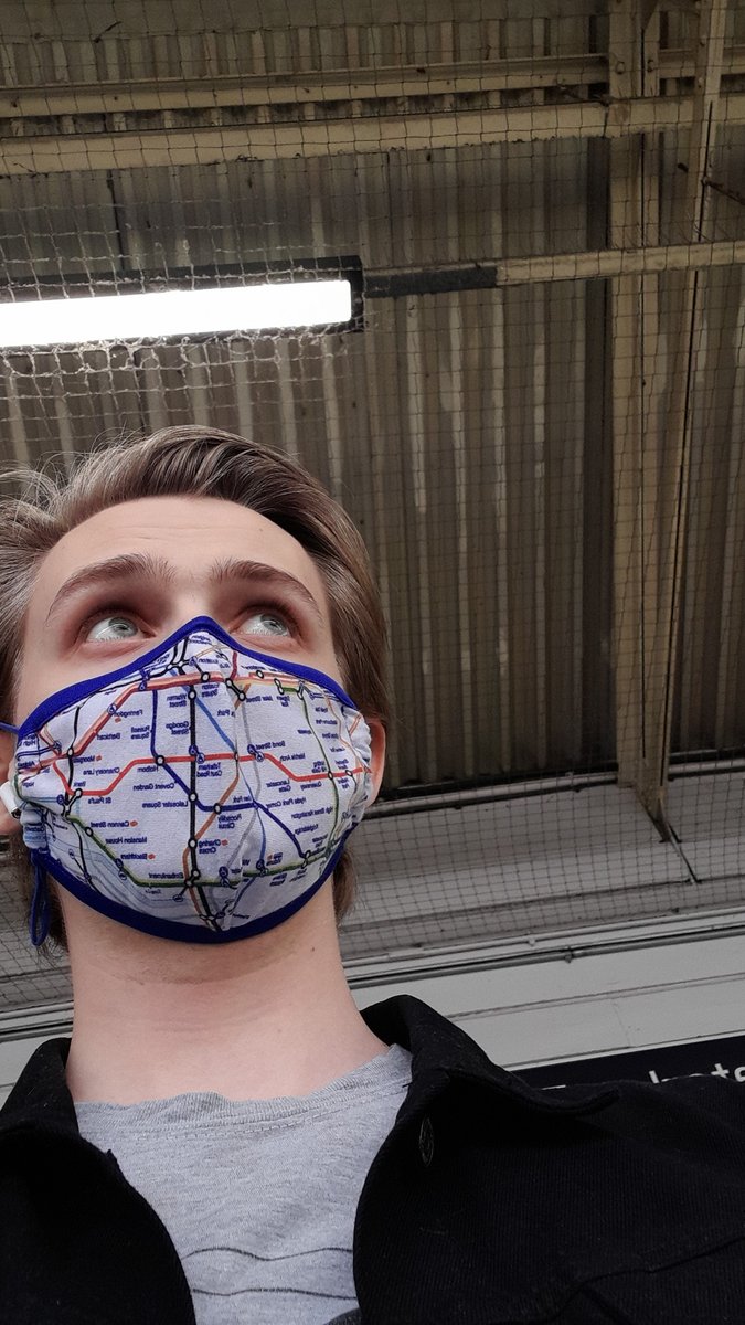 coach_al3xander's tweet photo. London tube mask on the London tube 🤪 #quirky #imsorandom https://t.co/pmENICK2Tn