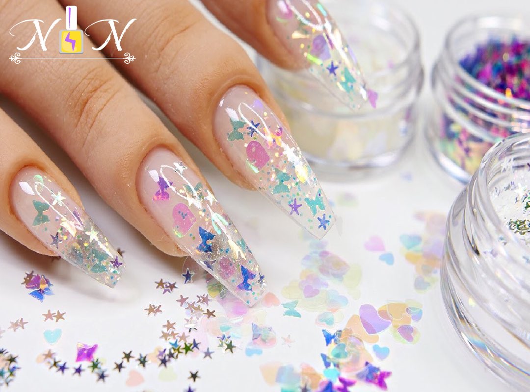NettysNails's tweet photo. As promised here is some of our new Glitz glam designs ๐๐ซ for the full collection head over to our insta page ๐ #aitnettysnails #gliz #glam https://t.co/atMs1gv1qO