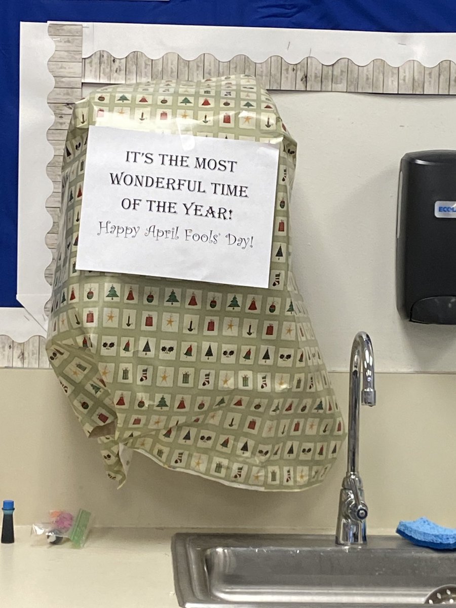 JES_Dickinson tweet media