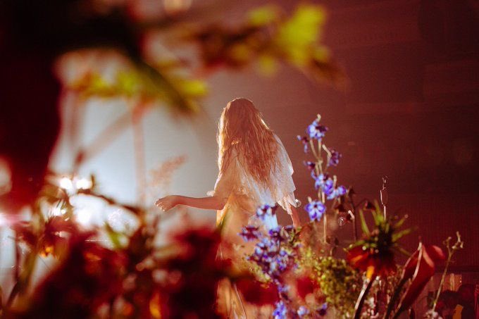 flowersandbIood's tweet photo. Khali is walking the edge of her land - the land the Forest has given her for her work. Dipping her hand into a basket as she walks, she sprinkles the ground with blessed seeds, murmuring prayers.
“This land is safe and sacred; protected from violence. Home.”
#Faepocalypse https://t.co/LfMglhwFmK