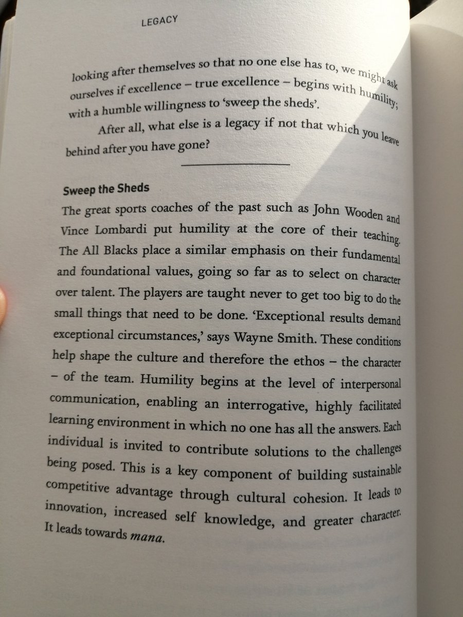 JosieFuller19's tweet photo. Loved this book and its nuggets of wisdom 💭🏆🏉 #sweepthesheds #playwithpurpose #keepabluehead @AllBlacks https://t.co/XCUFFYd6cx