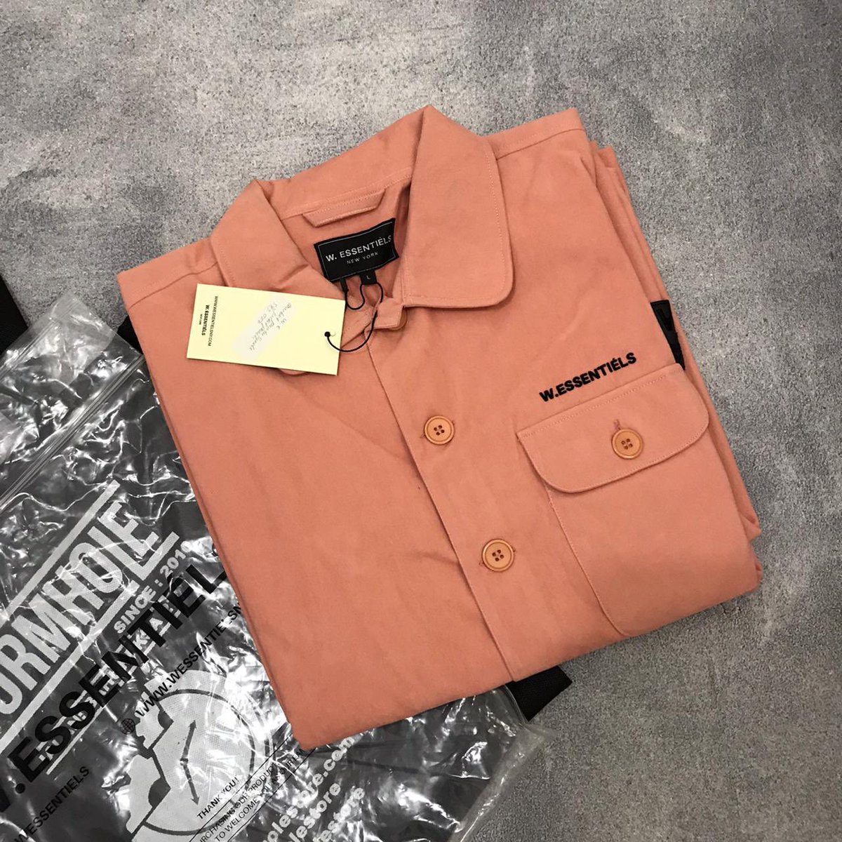 Brand lokalan bandung. Ada yg punya? Hehehe