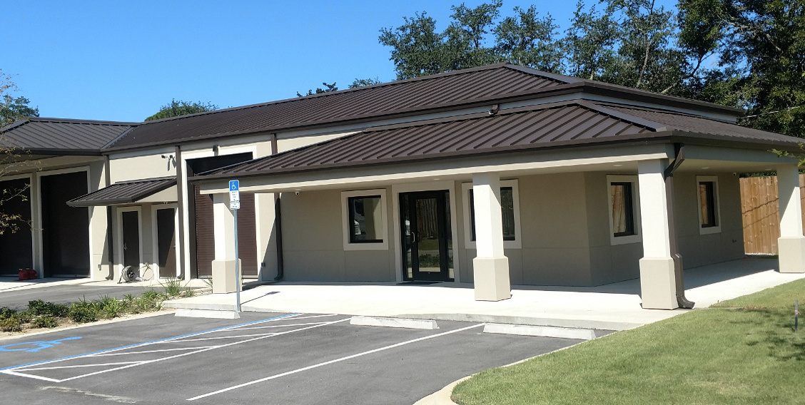 Trees Unlimited of Fort Walton Beach Fort Walton, Niceville &amp; Destin Tree Service – Trees Unlimited, Inc. is a professional tree care company serving Northwest Florida since 1985. We are dedicated to providing our clients with the most prof... treesunlimitedfwb.com