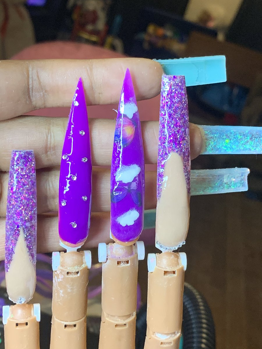 Shawty0623's tweet photo. Just a Louisiana Nail Tech trying to make a name for myself !💅🏽💕 

#selftaught https://t.co/3rWnNpaPPM